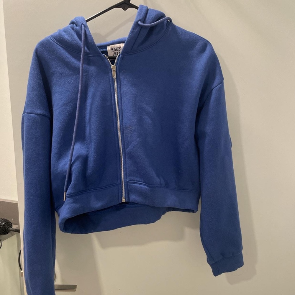 Princess Polly hardly worn navy blue cropped hoodie